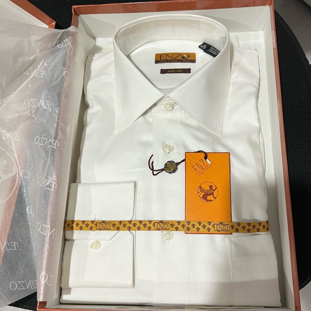 Men's Enzo white dress shirt size 15 32/33